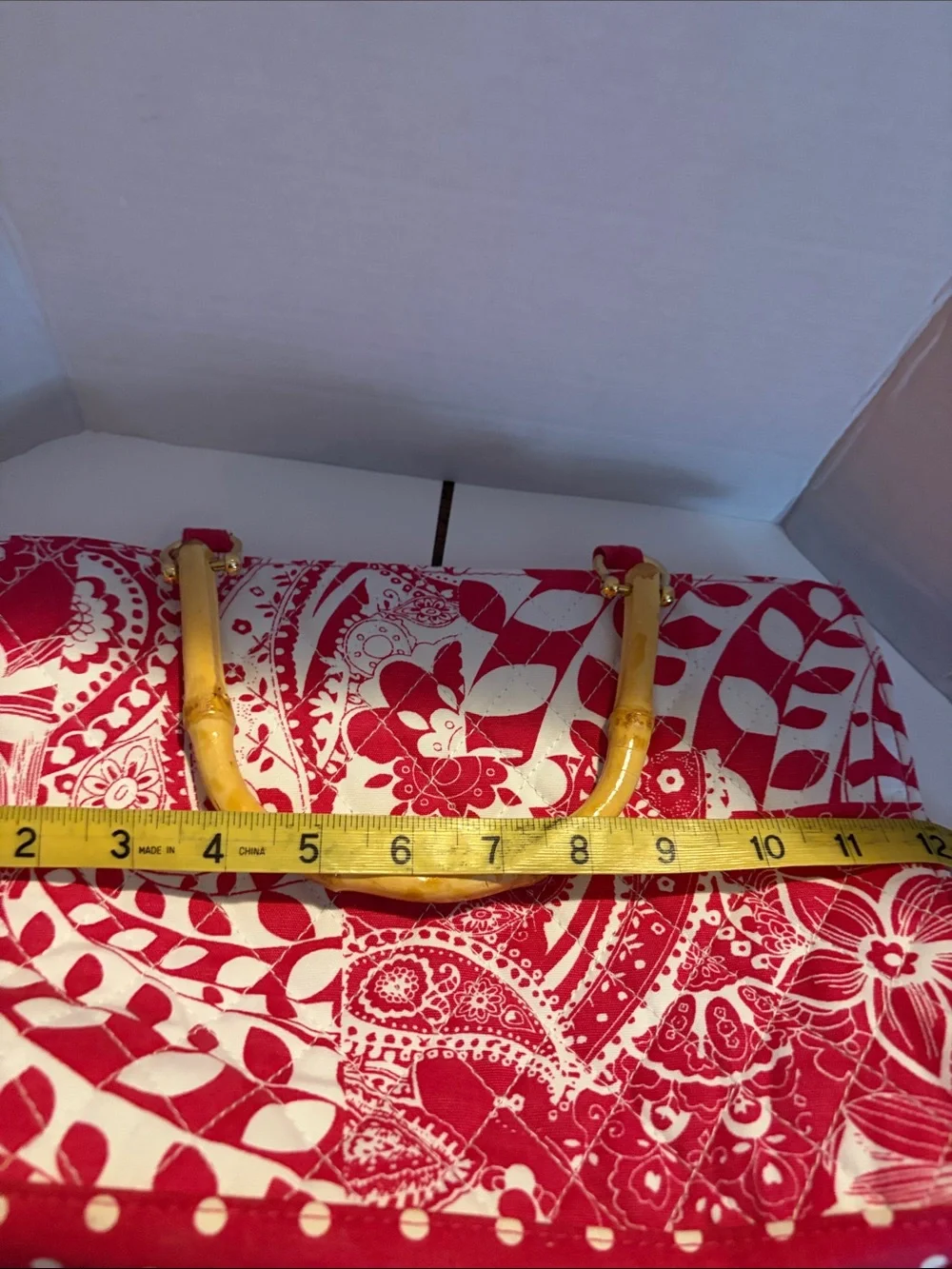 NWT Tianni Red dark pink and White Printed floral cloth bag Bamboo-Style Handles